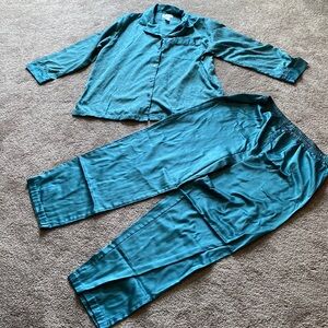 Cabernet Teal Blue Satin Pajama Set SIZE L